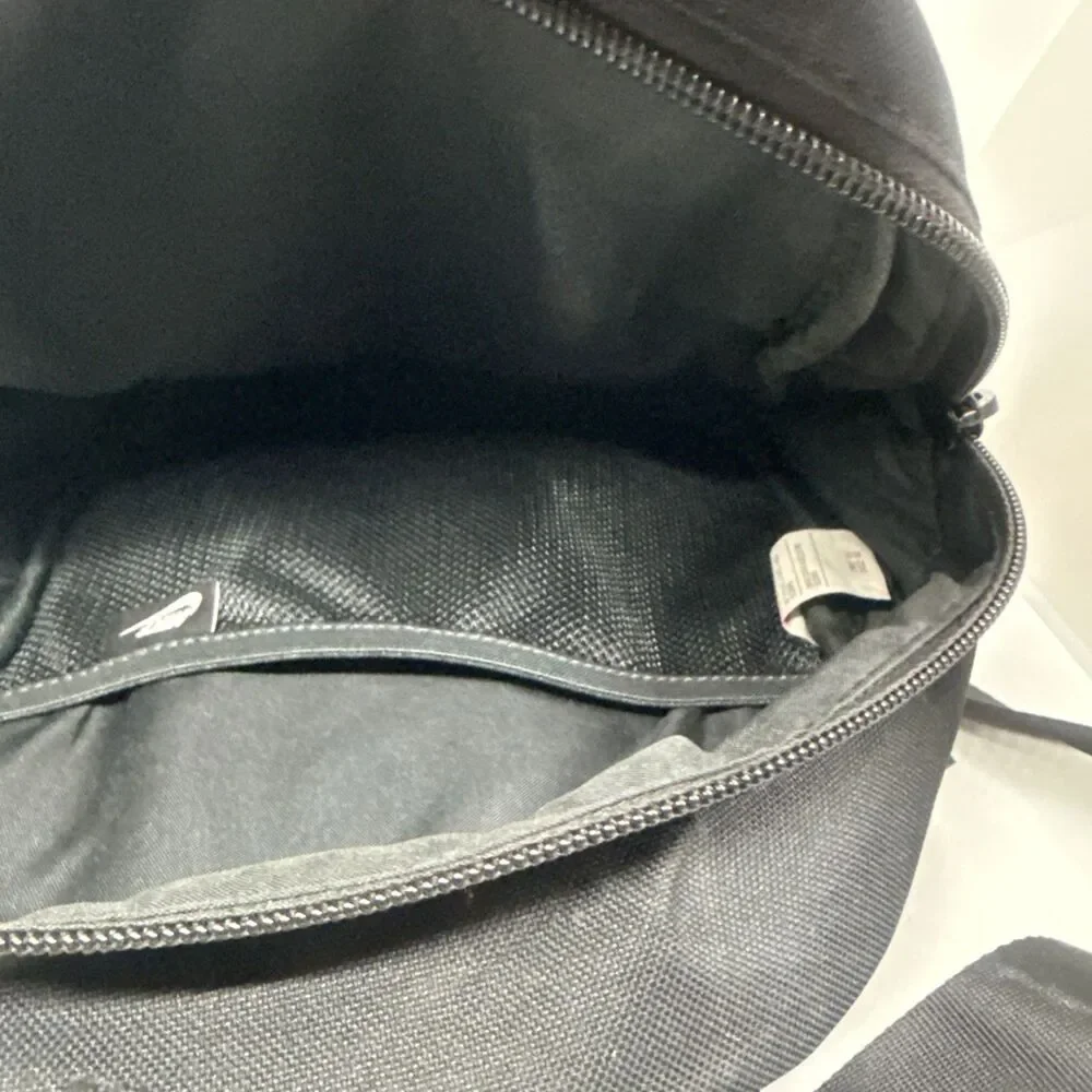 Nike Sportswear Futura 365 Women’s Mini Backpack, Black Bag - Picture 4 of 7